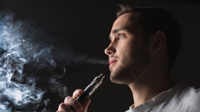 Você fuma cigarro eletrônico? Saiba as consequências para a vida sexual!